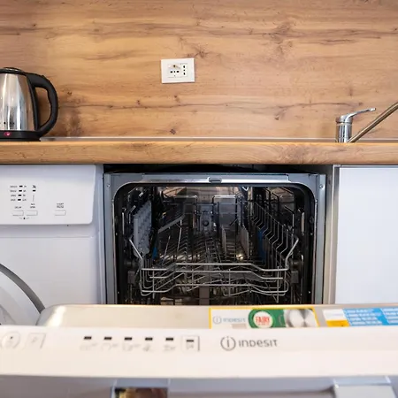 Sea View-jb - * Durrës